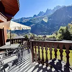In The Heart Of Chamonix-mont-blanc Apartment *
