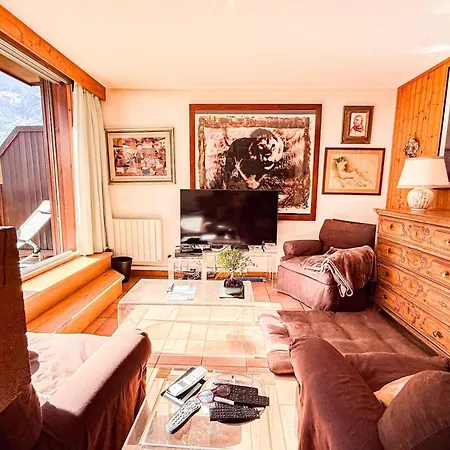 Bright Duplex In A Quiet Yet Central Location Apartment Chamonix